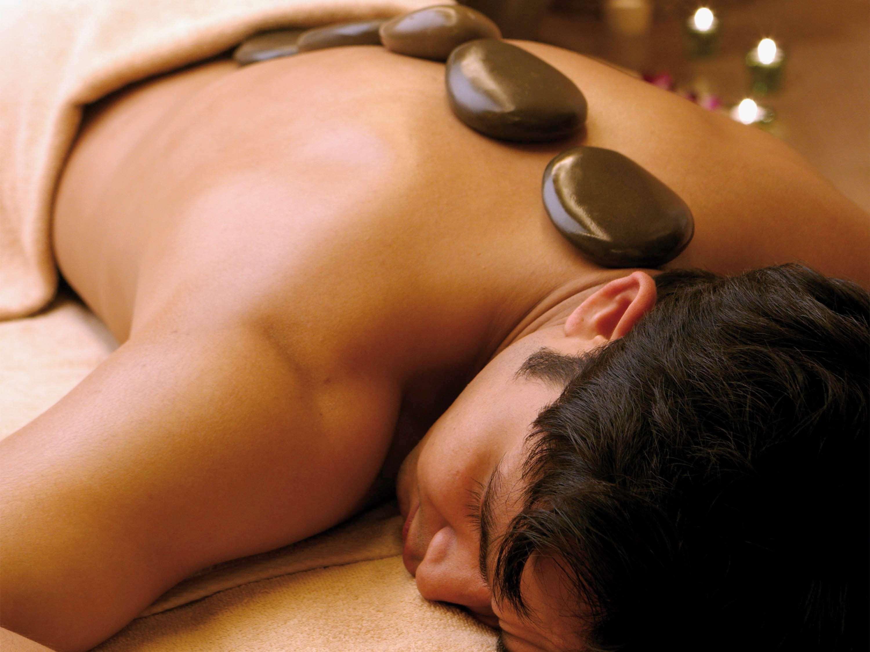 Moevenpick Hotel & Resort Al Bida'A Salmiya Екстер'єр фото Hot stone massage