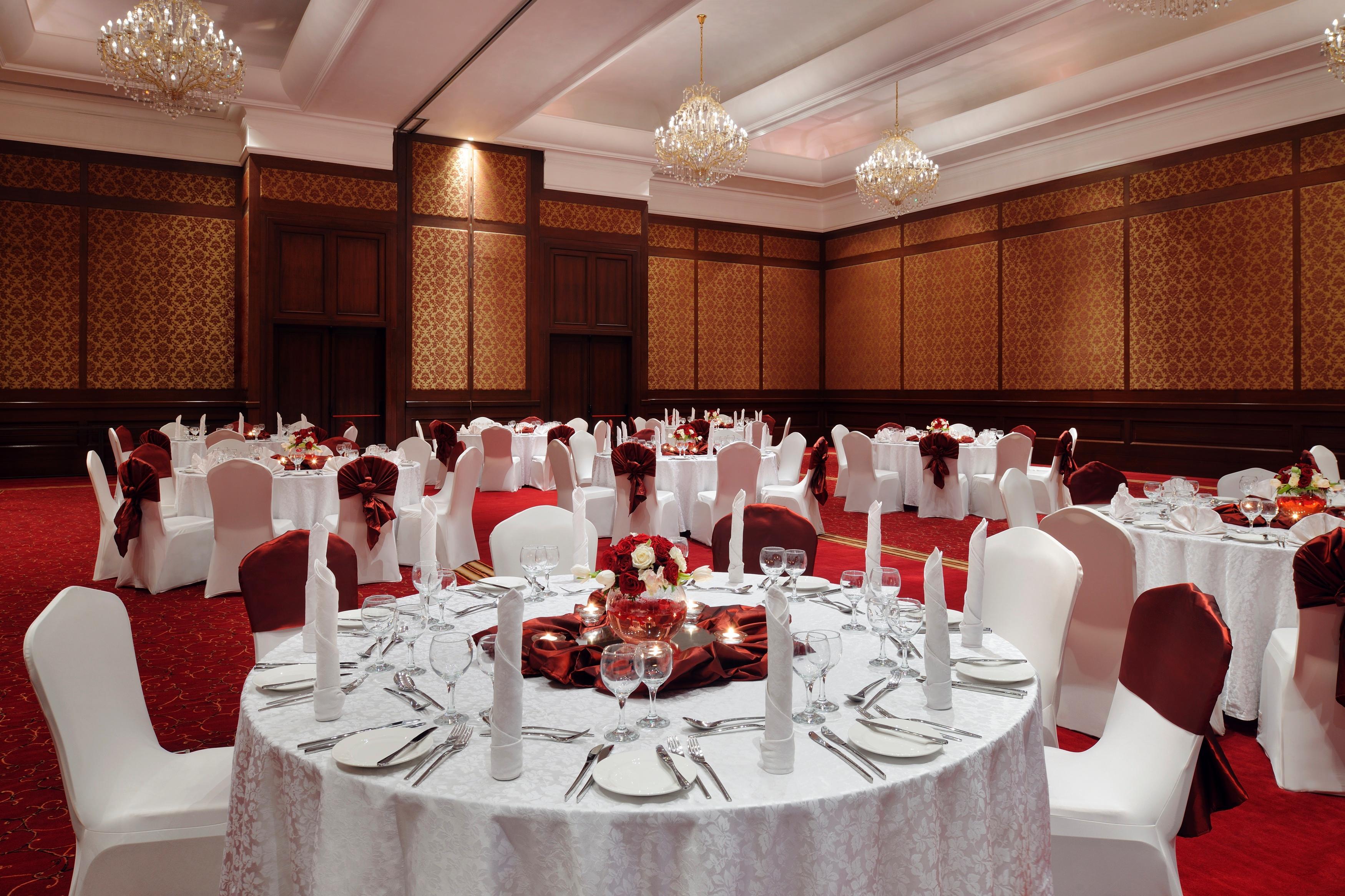 Moevenpick Hotel & Resort Al Bida'A Salmiya Екстер'єр фото The Imperial Ball Room