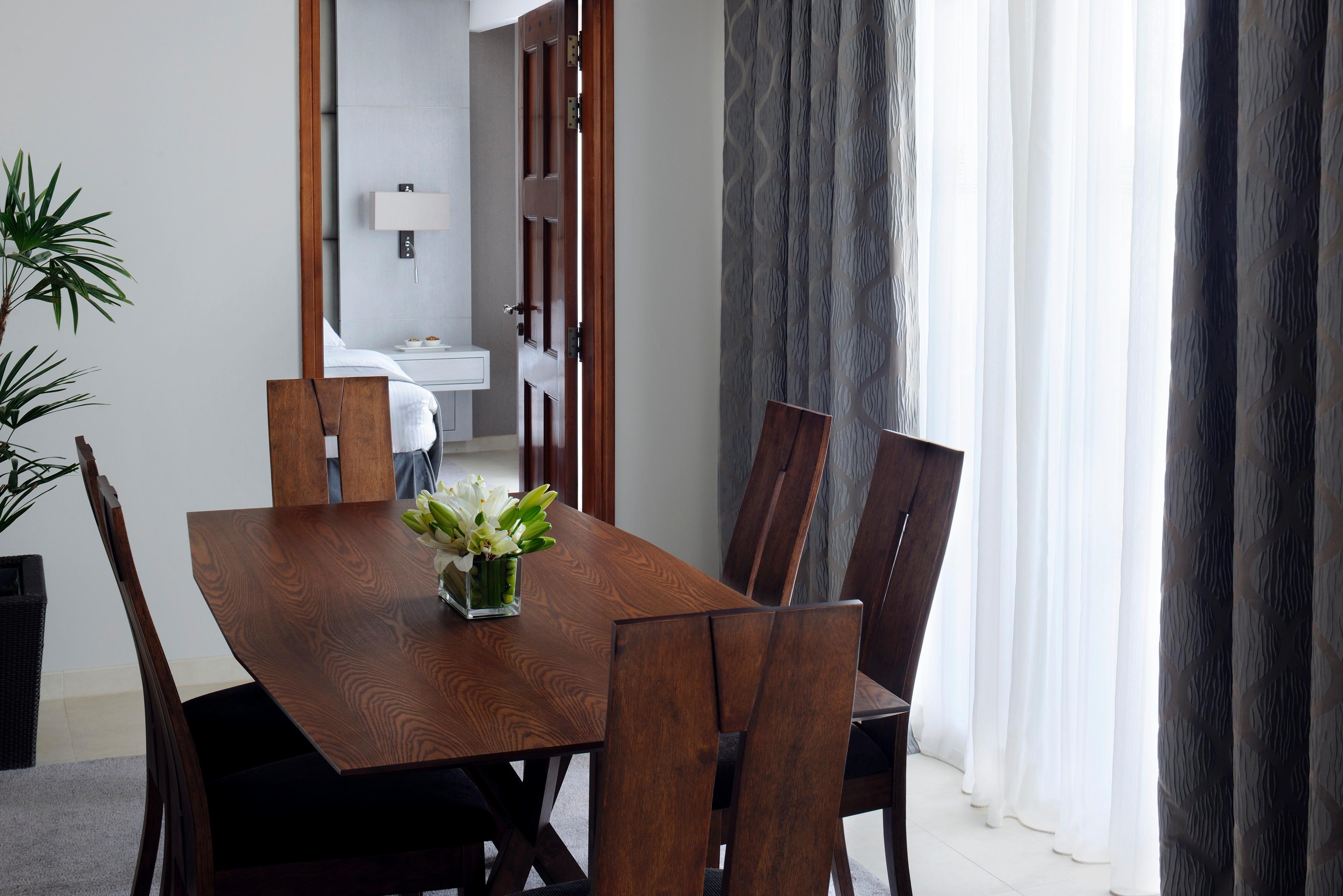 Moevenpick Hotel & Resort Al Bida'A Salmiya Екстер'єр фото A dining room