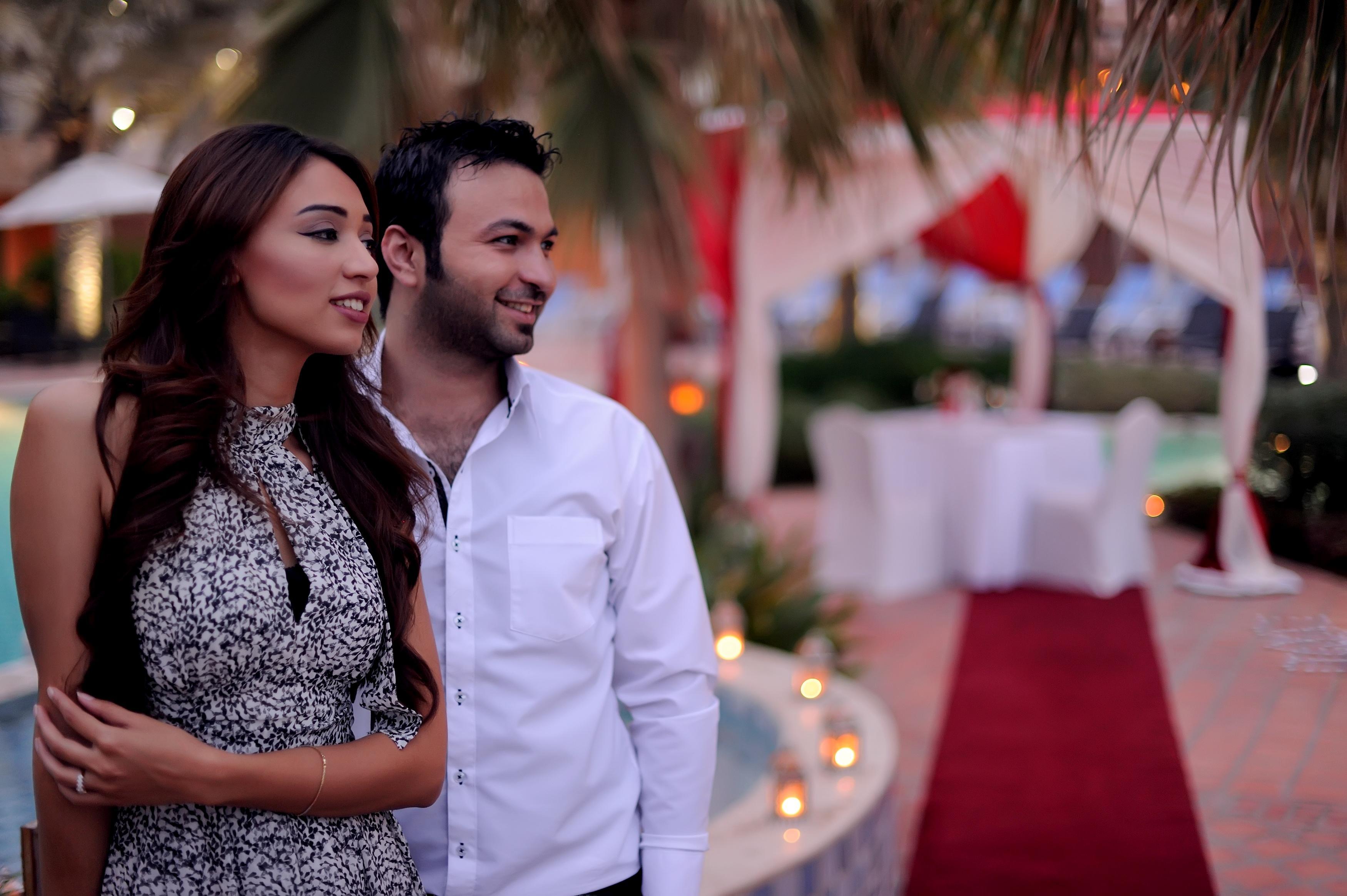 Moevenpick Hotel & Resort Al Bida'A Salmiya Екстер'єр фото A couple at the 2012 Cannes Film Festival